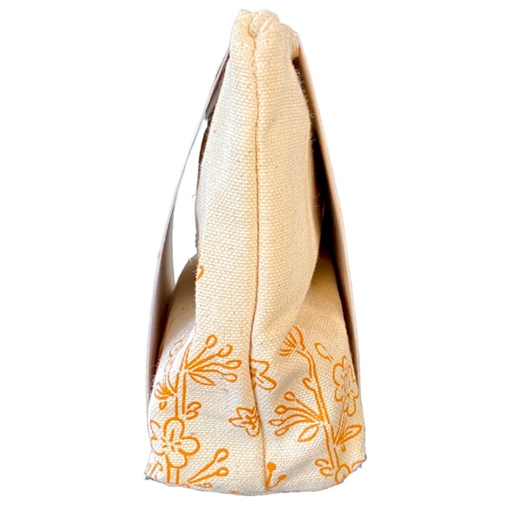 š Burtās Bees Baby Joyful Mom & Baby Gift Set! Full size products! NWT! š - Picture 6 of 6